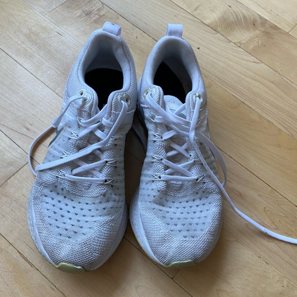 Nike React Flyknit 2 Sneakers - Picture 7 of 9